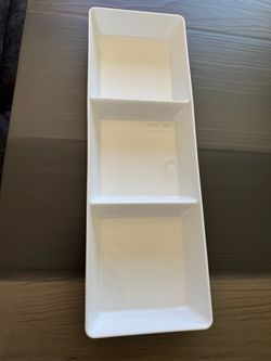 Acrylic white divided serving trays