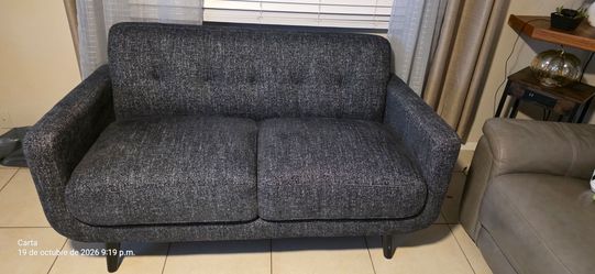 set of armchairs