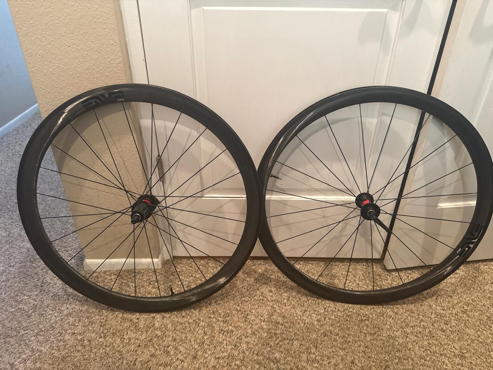 ENVE SES DT Swiss 240s Carbon Clincher Rim Brake Wheelset