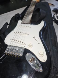 Squire Stratocaster w Amp
