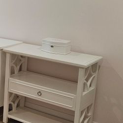 Pottery Barn Kids Bookshelf