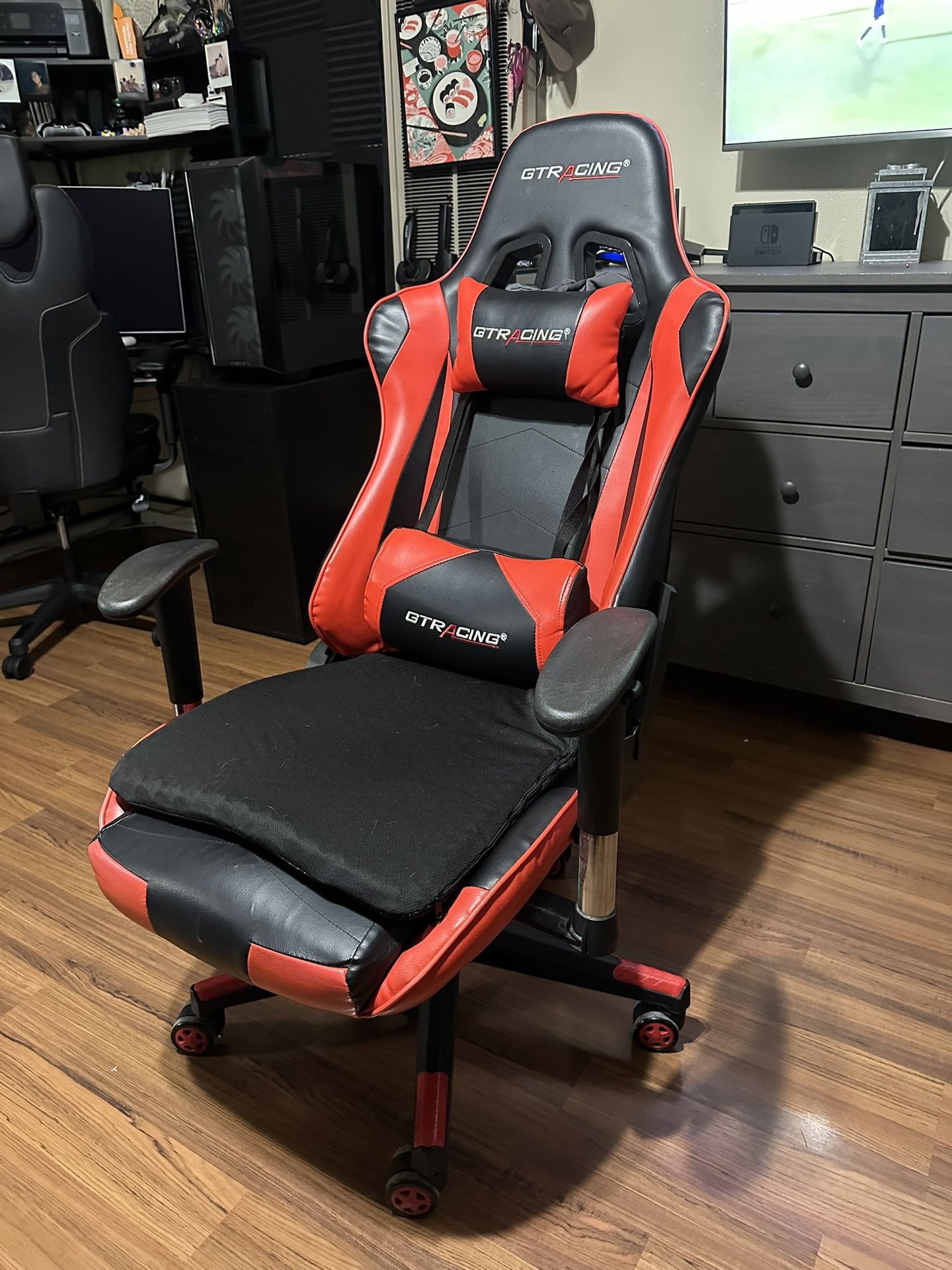 Gaming Chair (Red and Black)