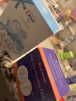 Baby Dove Boy Gift Set And Lansinoh Dry Pads