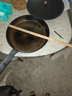 Cast Iron Pan