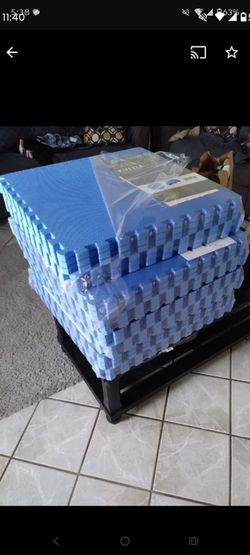 Exercise puzzle mat