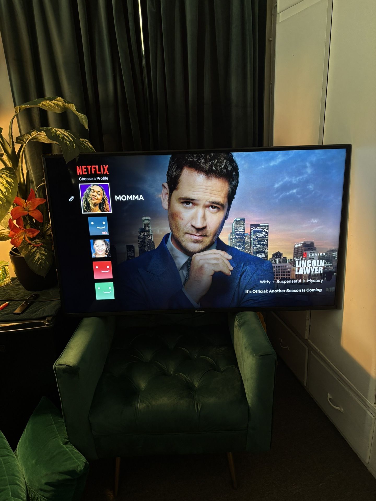 50”IN. SMART TV HISENSE GREAT CONDITION