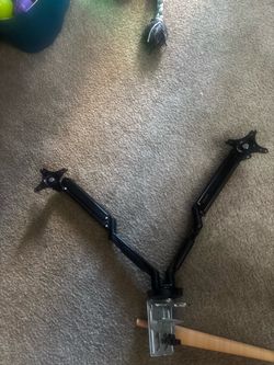 Staples monitor arms