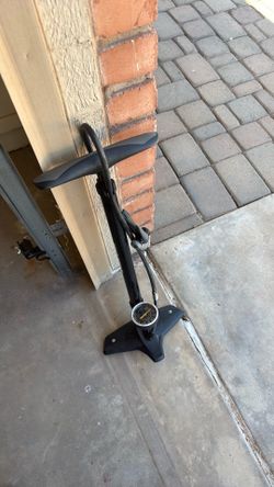 Nice bicycle tire pump