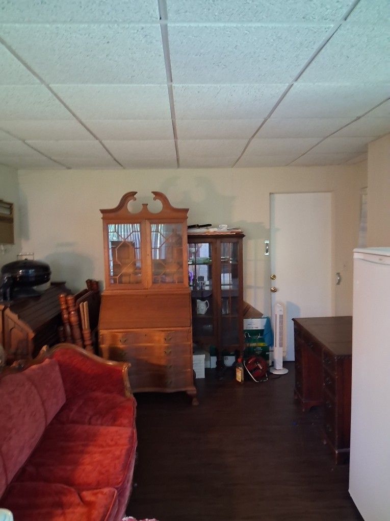 Garage and Basement Full of FREE & Cheap Items