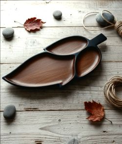 Leaf Shaped Tray Wood Carved Serving Divided 3 Compartment VTG Japanese 20.5”