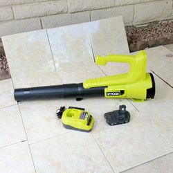 RYOBI 18V Leaf Blower Kit 250 CFm
