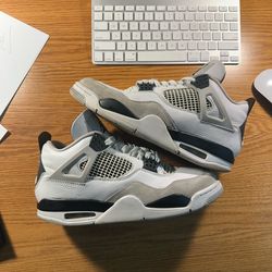Jordan 4
