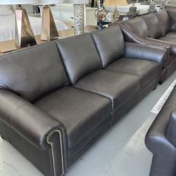 Loveseats , Sofas 