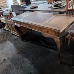 Queen Anne Style Desk