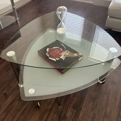 Landmark Metal Cocktail Table