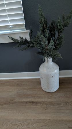 Pot decor