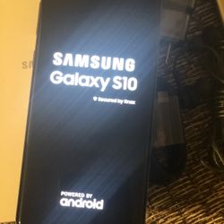 Samsung galaxy s10 128 gb unlocked, sold with store warranty 