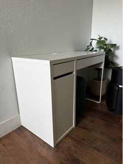 IKEA vanity table