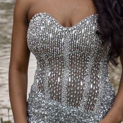 Portia And Scarlett  Silver Dress Size 4