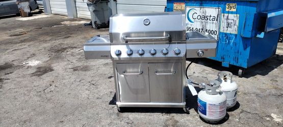 Good condition stainless steel propane geill