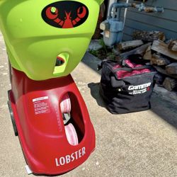 Lobster Pickle Two Ball Machine