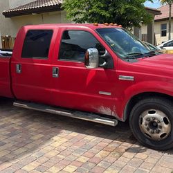 2006 Ford F-350 Super Duty Super Cab