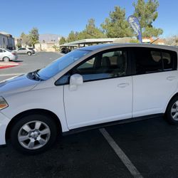 2009 NISSAN VERSA 84k Miles
