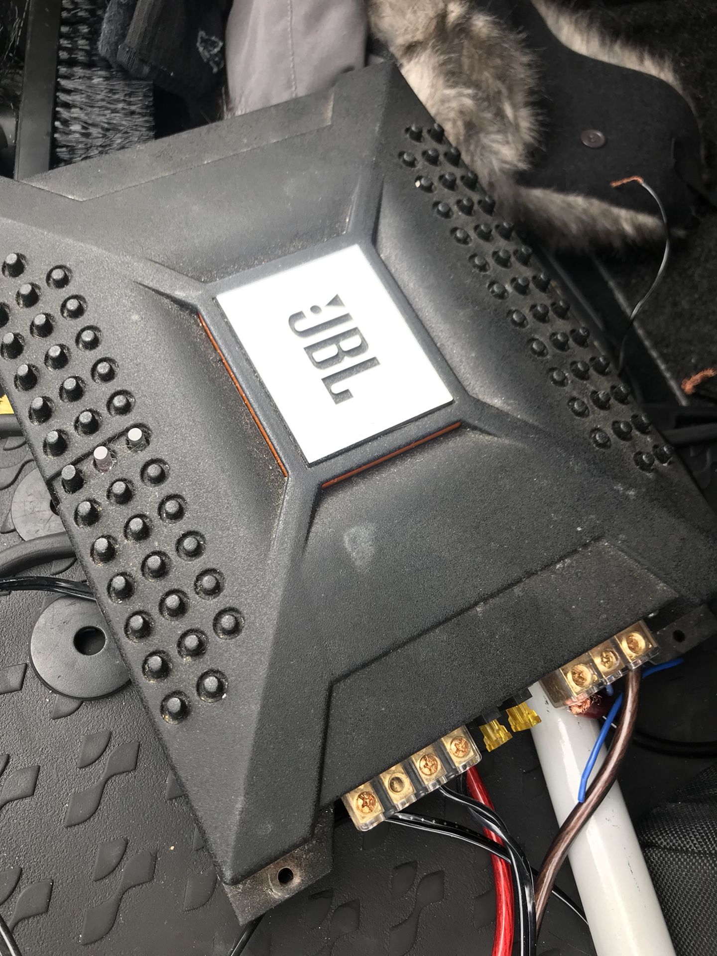 JBL Power Series BP-300.1 amp