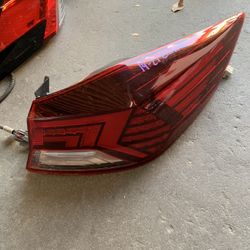 2019-2021 Hyundai Elantra Passenger Side Tail Light