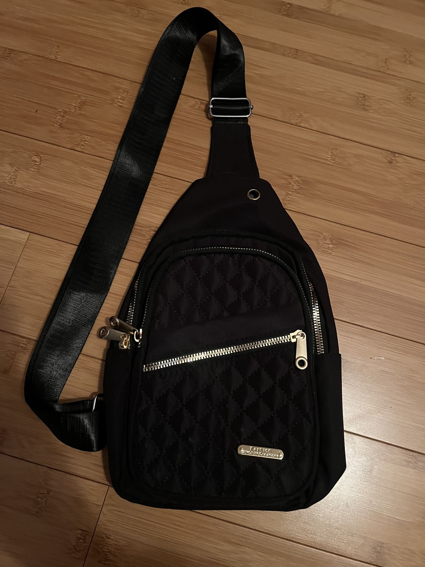 Women’s Black Quilted Crossbody Bag
