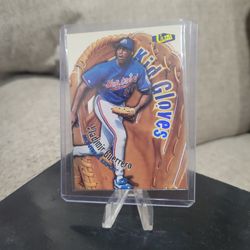Vladimir Guerrero Kids Glove   Ultra Fleer Embossed Baseball Card 