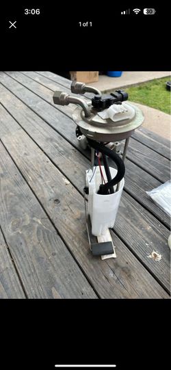 Van Gas Pump