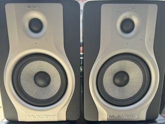 (2) M Audio BX5 Monitors