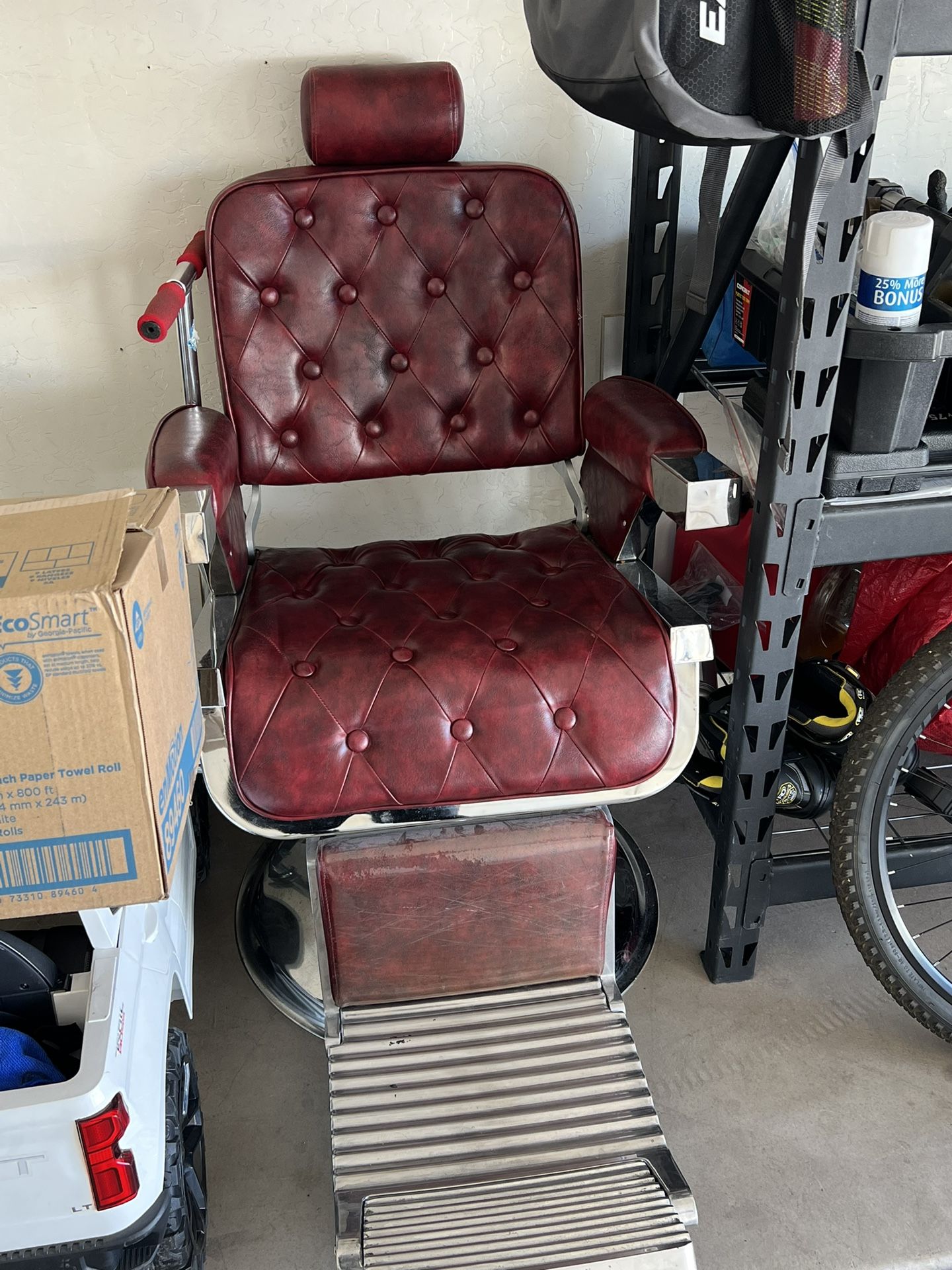 Barbershop chair