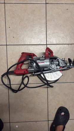SKILSAW MAG 77 7-1/4" Corded Circular Saw 120V 15A Red/Silver