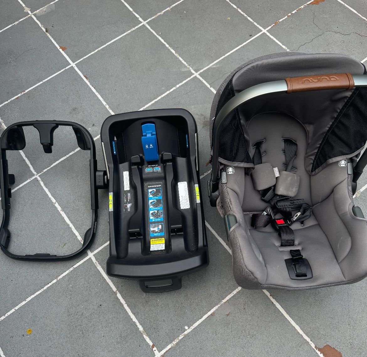 Nuna Car Seat With Infant Cushions And Car Base
