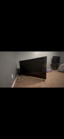 75” ROKU smart TV