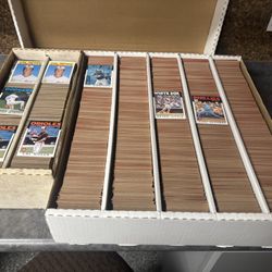 Approximately 6,500 Topps 1986 Baseball Card Lot
