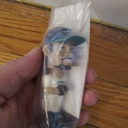 2002 Ichiro Suzuki #51 Seattle Mariners Mini Bobble Head Sealed