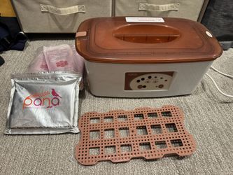 Gigi Digital Paraffin Bath With Wax
