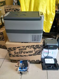 CAMPING COMBO SETPOWER AJ40G 42QT. PORTABLE CAR REFRIGERATOR DUAL ZONE FAST COOLING+300W PORTABLE POWER STATION.
Key item features
Large Capacity: 42 