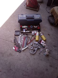 Plumbing kit, everything you need all in one box