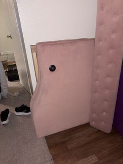 Queen Headboard w/USB