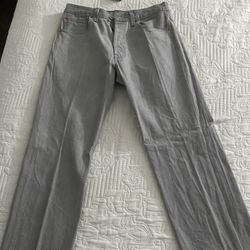Grey Levi’s 501 Size 32 X 30