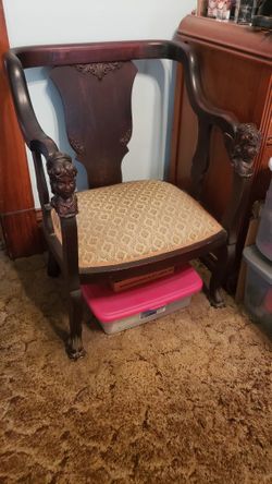 Antique Mahogany Lady Head Chair