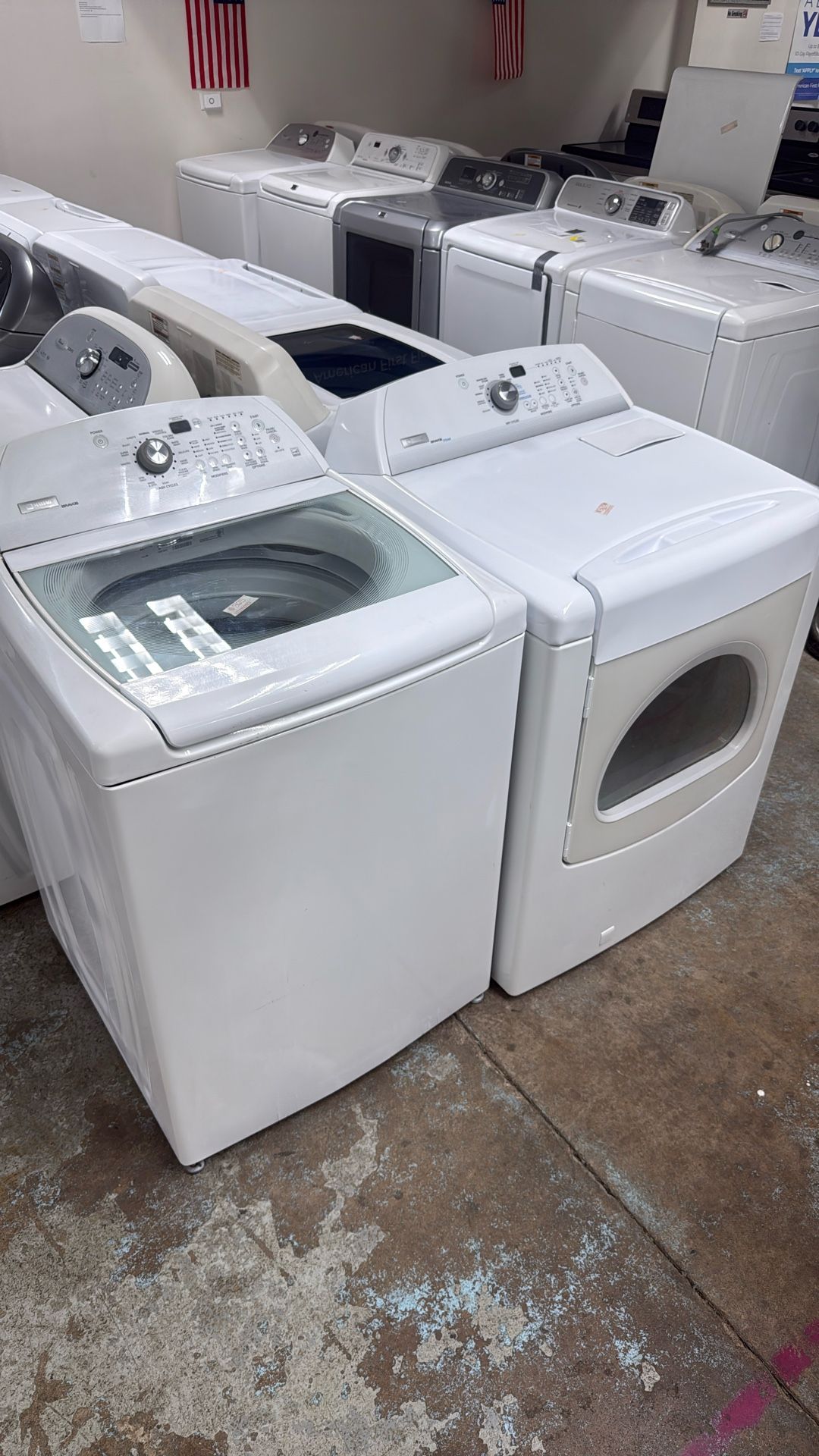 May Tag Washer And Dryer Set