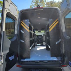 Mercedes Sprinter SHELVES