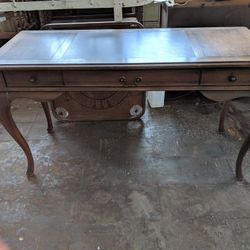 Queen Anne Style Desk