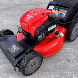 Self Propelled Craftsman Lawnmower