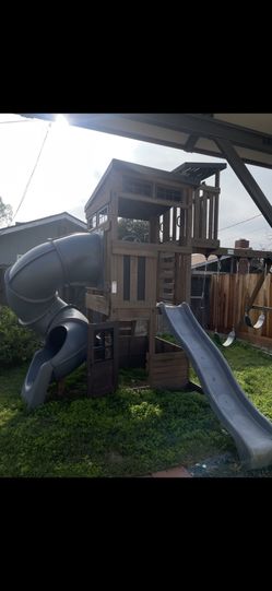Kids Play Set In Excellent Condition